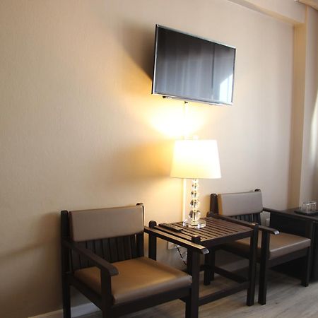 Taris Art Hotel Phrae Dış mekan fotoğraf