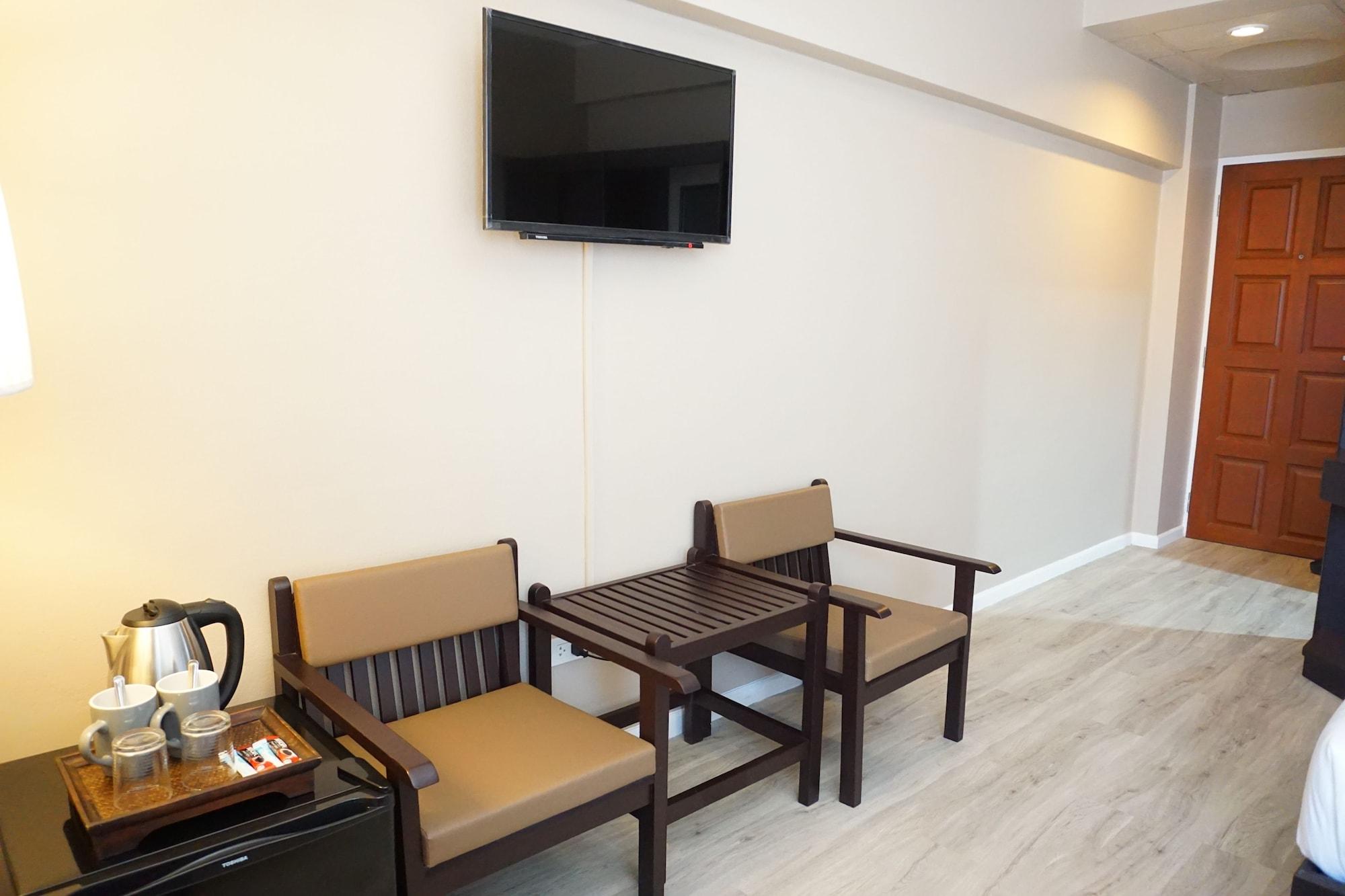 Taris Art Hotel Phrae Dış mekan fotoğraf