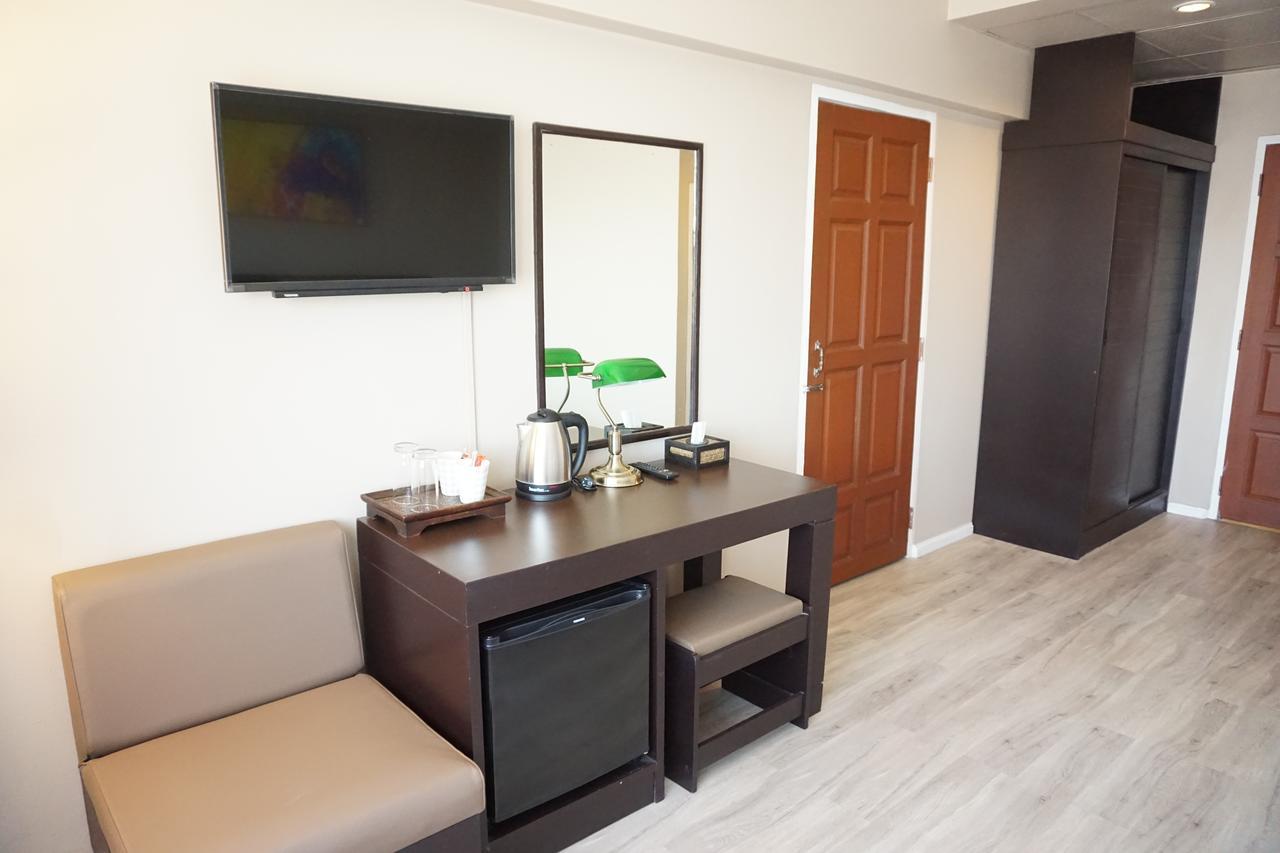 Taris Art Hotel Phrae Dış mekan fotoğraf