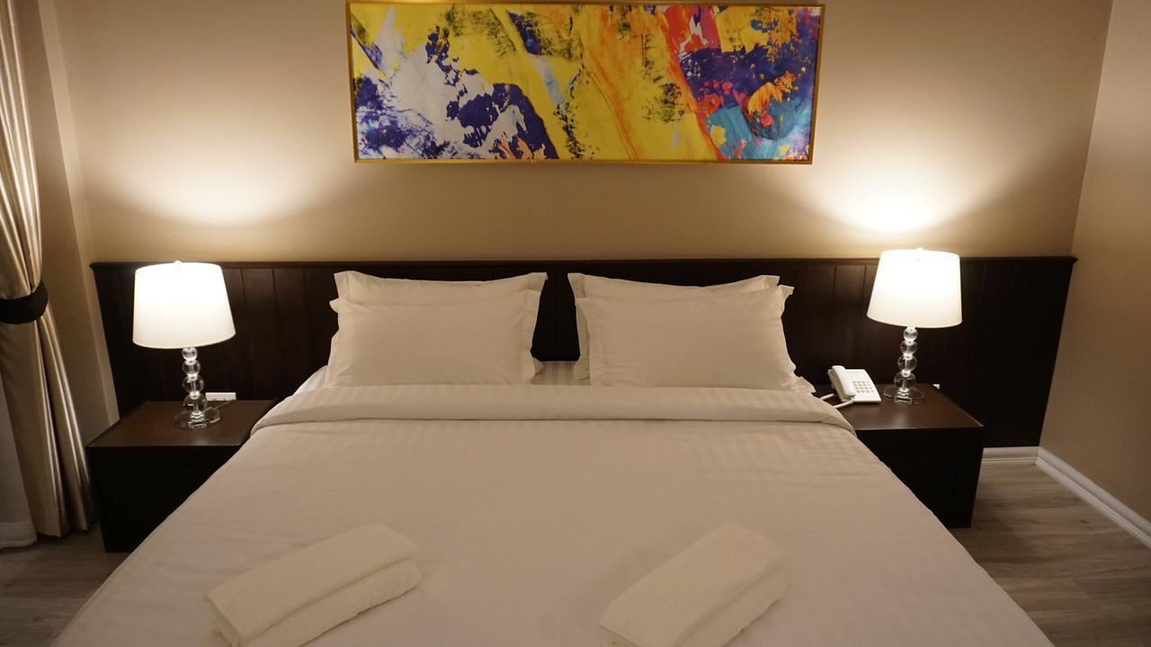 Taris Art Hotel Phrae Dış mekan fotoğraf