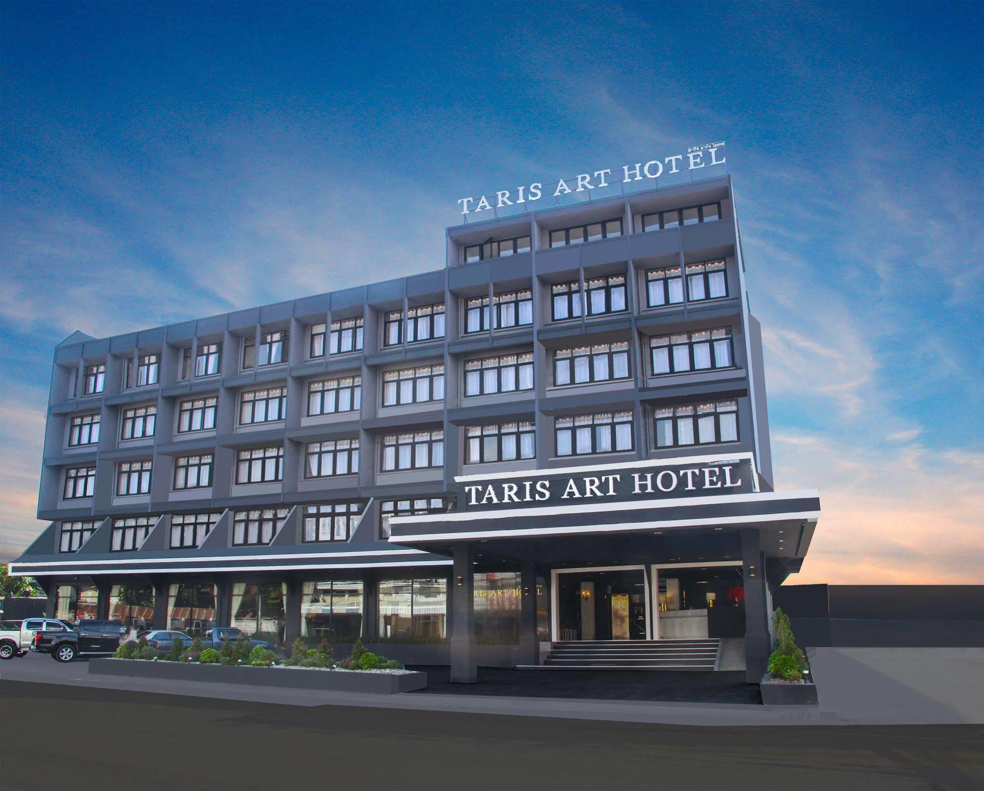 Taris Art Hotel Phrae Dış mekan fotoğraf